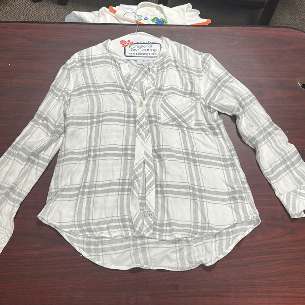 Rails plaid top small